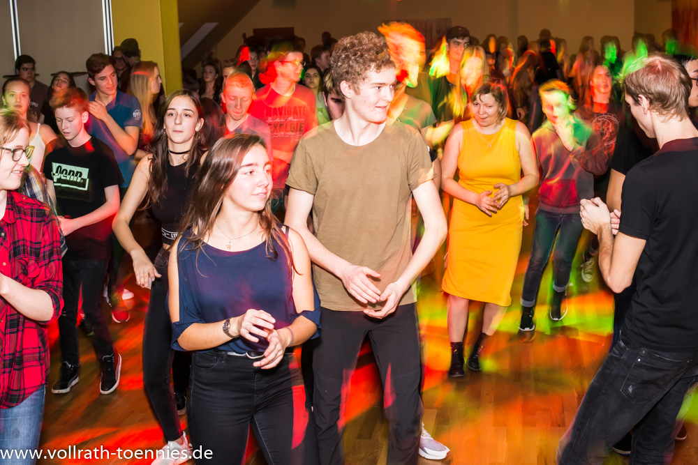 2019 11 09 Tanzparty Jugend 0178